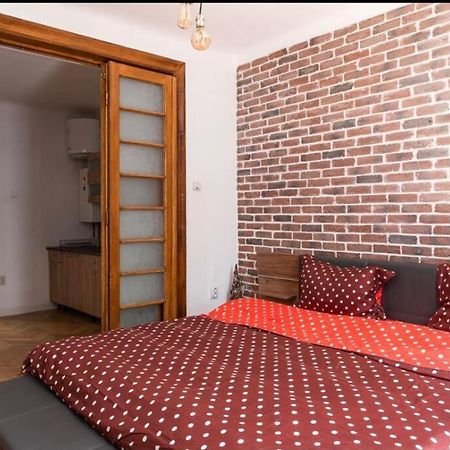 Classy Apartment Unirii Square Bukarest Eksteriør billede